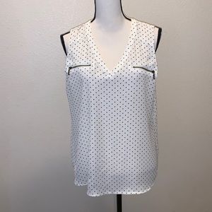 Maurices white polka dot sleeveless v-neck blouse double zip